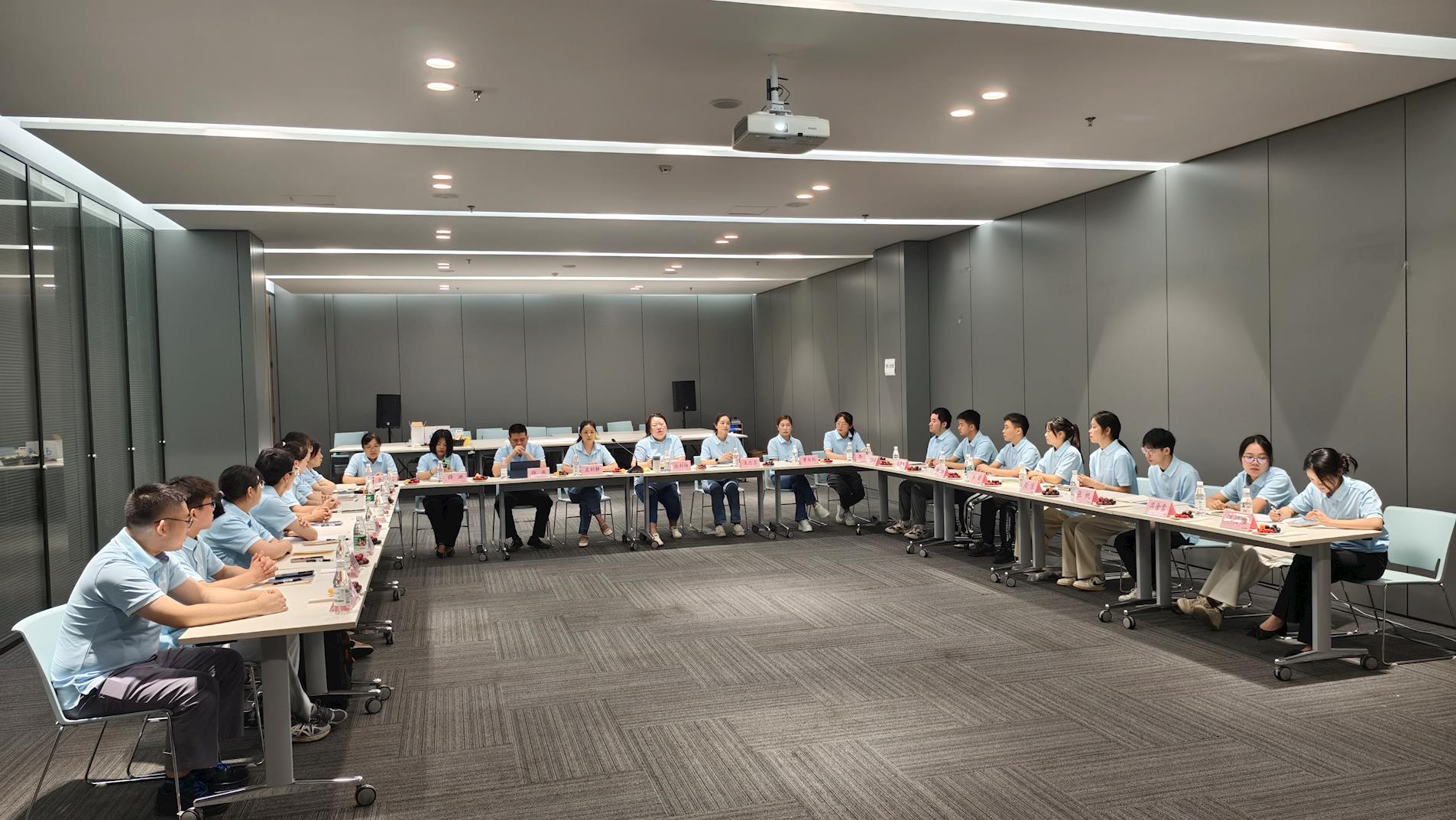 43914fa6d91b4470a4b0bd1ec73aabbe.jpg 43914fa6d91b4470a4b0bd1ec73aabbe.jpg