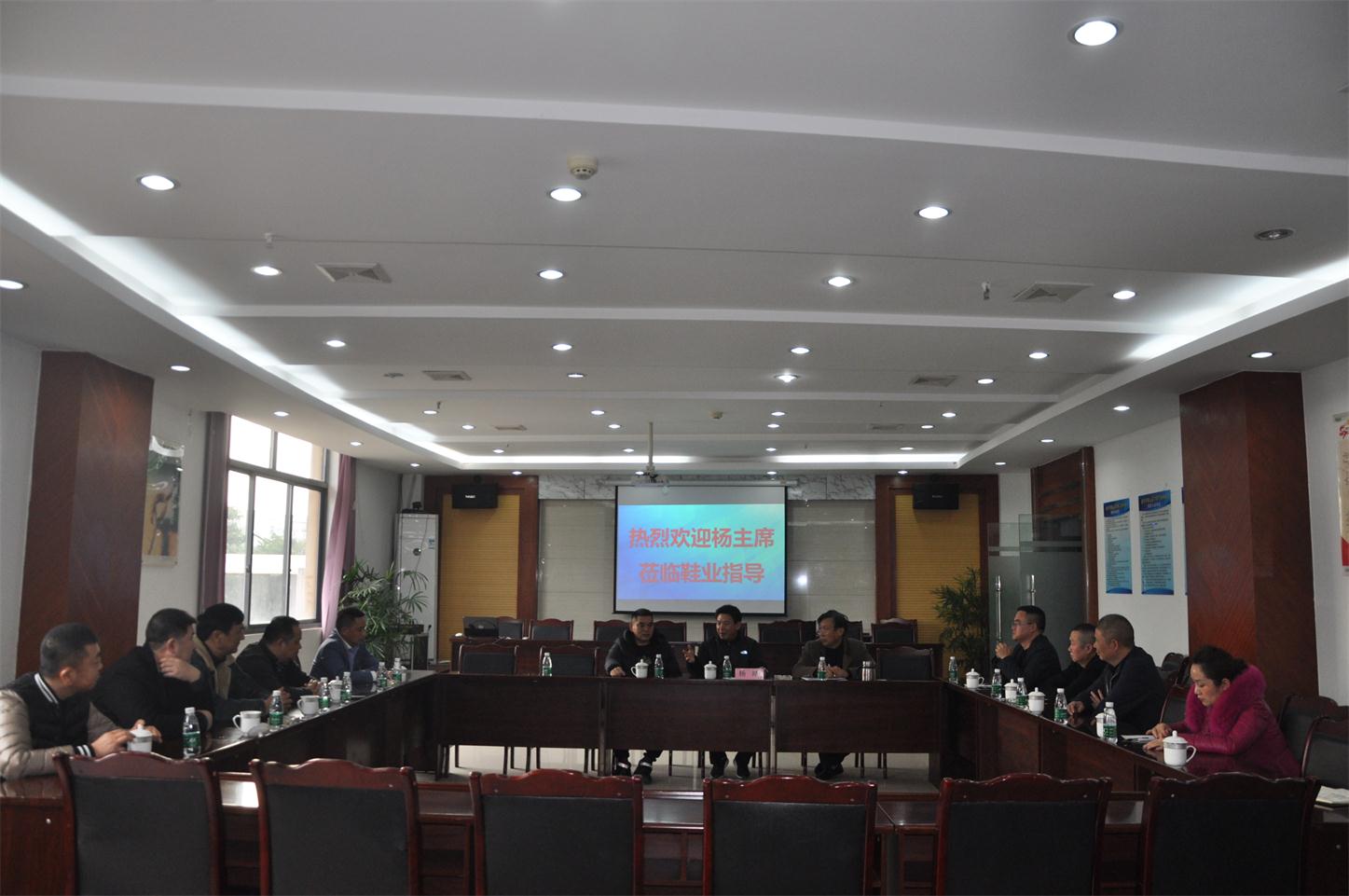 d5e57f022022480b89125c2cae2dc8c8.jpg d5e57f022022480b89125c2cae2dc8c8.jpg